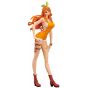 BANDAI Banpresto - One Piece Stampede - Figura de Nami con brillo y glamour, color normal
