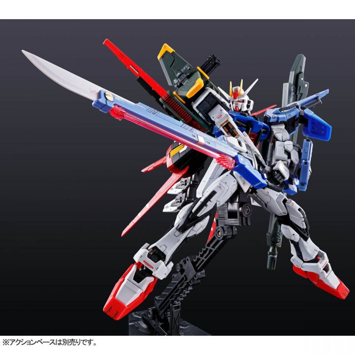 BANDAI MOBILE SUIT GUNDAM SEED - Real Grade RG PERFECT STRIKE GUNDAM Model Kit Figure (Gunpla)