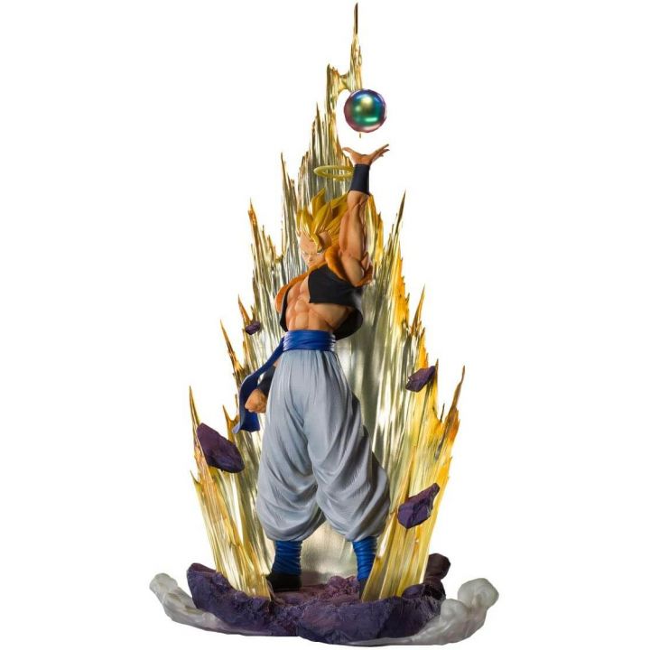BANDAI Dragon Ball Figuarts Zero Extra Battle- Super Saiyan Gogeta "Fusion Reborn" Figure