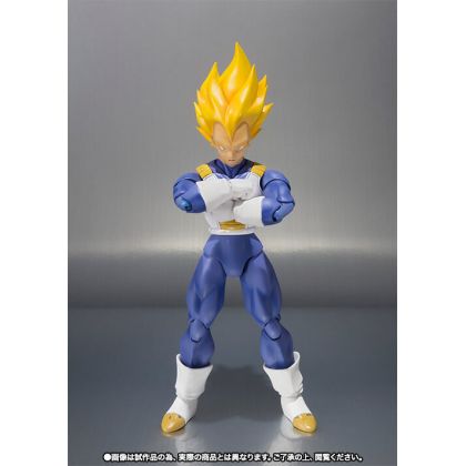 BANDAI S.H.Figuarts Dragon Ball - Super Saiyan Vegeta (Premium Color Edition) Figure
