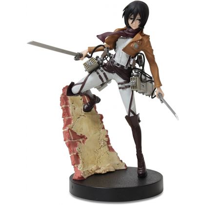 Furyu Attack on Titan - 3D Manever Gear Special Figure Mikasa Figure