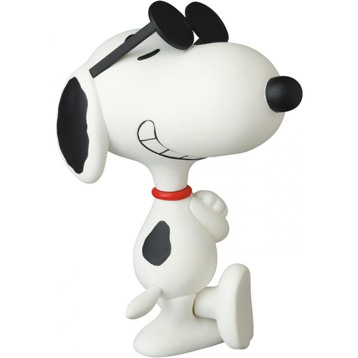 MEDICOM TOY VCD No.384 - PEANUTS Sunglasses Snoopy 1971 Ver. Figure