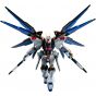 Bandai - Gundam Universe "Gundam SEED DESTINY" STRIKE FREEDOM GUNDAM