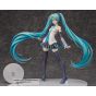 FREEing Vocaloid: Hatsune Miku V3 1/4 - Bunny