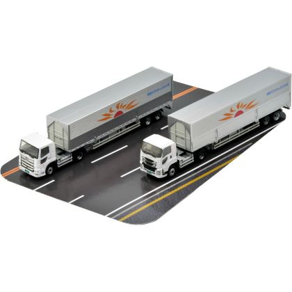 TomyTec Trailer Collection...