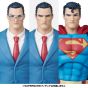 Medicom Toy – MAFEX No.300 Clark Kent (Batman: Hush Ver.)