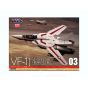 WAVE Macross VF-1J Fighter Hikaru Ichijo 1/100 Model Kit