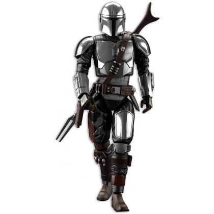 BANDAI - Star Wars: The Mandalorian - The Mandalorian (Beskar Armor) Silver Coating Ver. Model Kit Figure