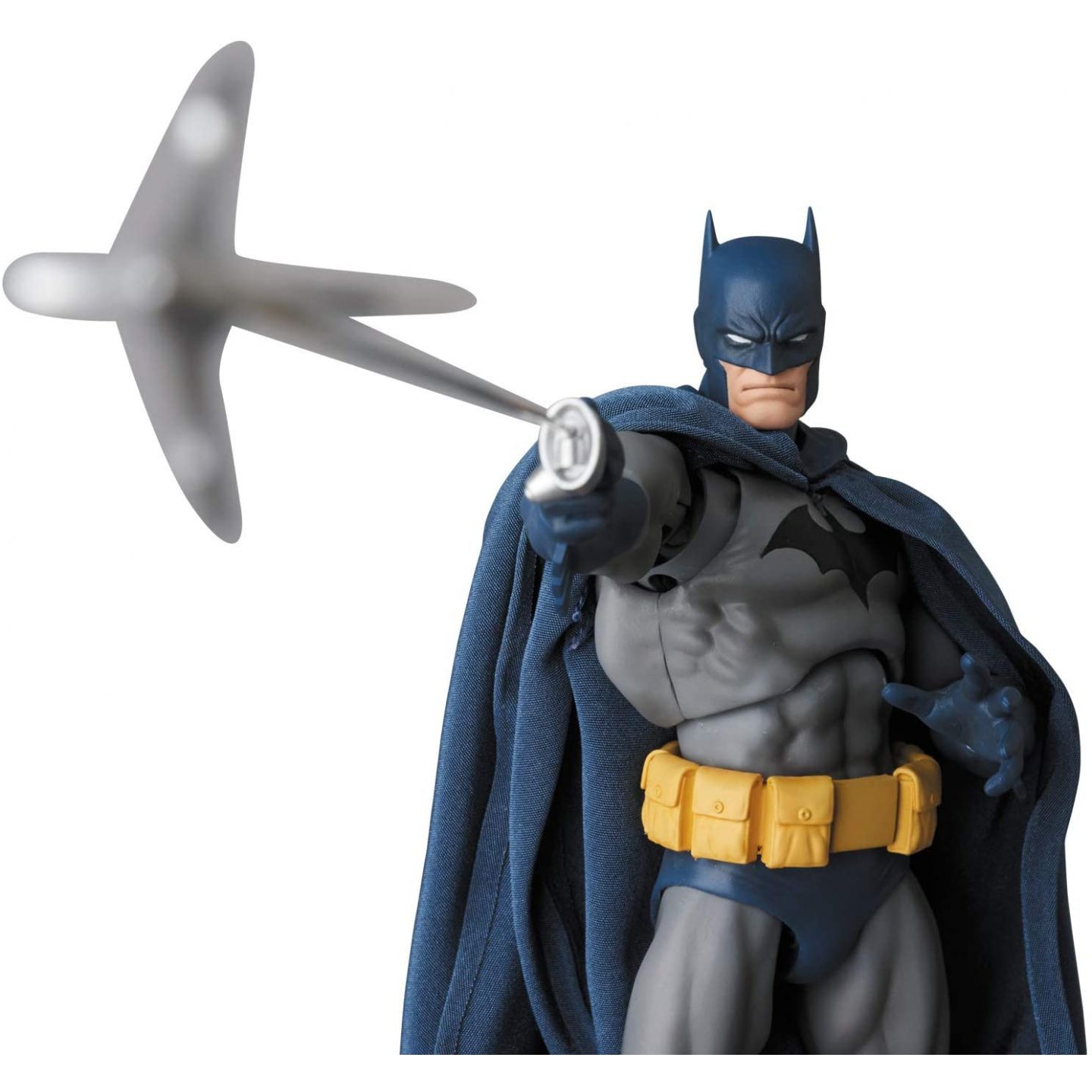 マフェックス No.105 MAFEX BATMAN “HUSH” バットマン