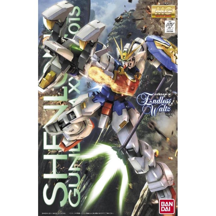 BANDAI MG Mobile Suit Gundam W EW - Master Grade Shenlong Gundam EW Model Kit Figure